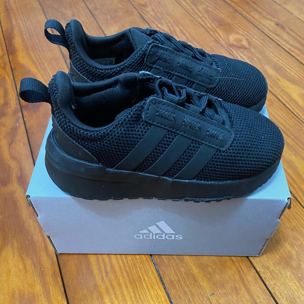 Adidas Sneakers Toddler 7